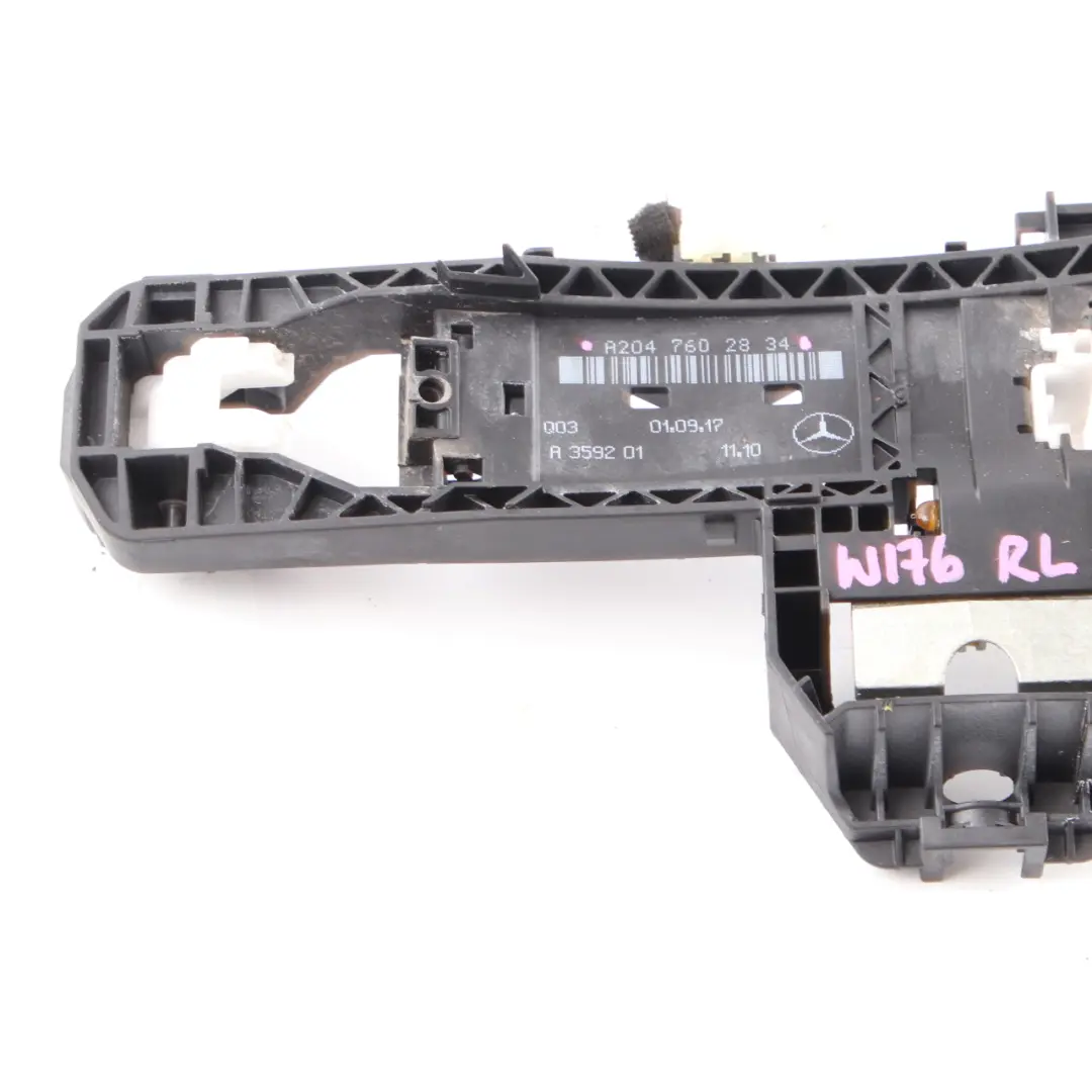 Mercedes W176 manija de la puerta trasera izquierda exterior - SKU A2047602834 - Número de pieza A2047602834