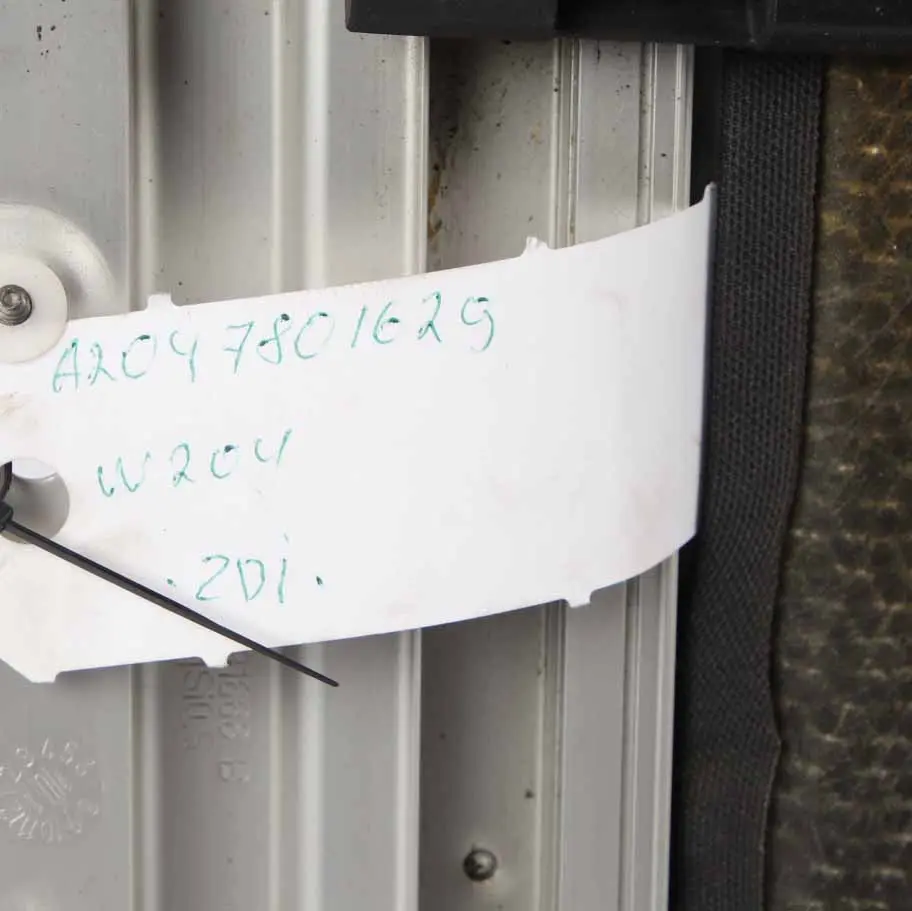 Sunroof Sliding Roof Mechanism Window Glass A2047801529 to Mercedes W204 Saloon with Part number A2047801629 Mercedes W204 Saloon Sunroof Sliding Roof Mechanism Window Glass A2047801529 - SKU A2047801629 - Part number A2047801629