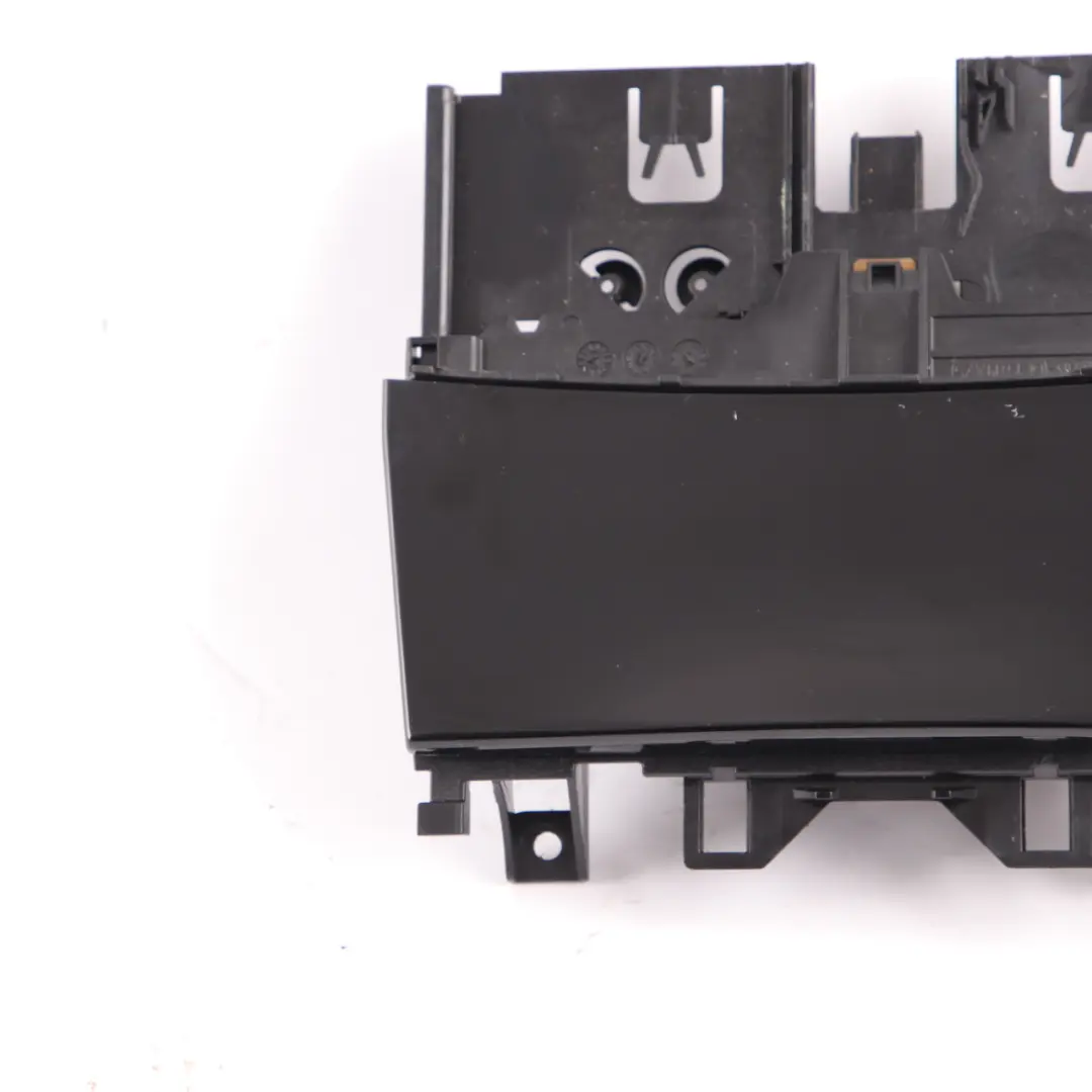  Cenicero Consola Central Mercedes W204 Delantero Negro - SKU A2048100068 - Número de pieza A2048100068