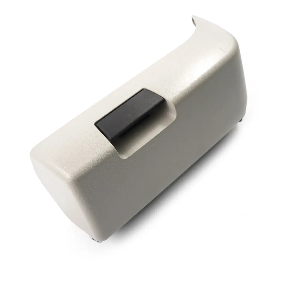 Sitz Staukasten unter Ablagefach links Fach für Mercedes W204 mit Teilenummer A2048100204 Mercedes W204 Sitz Staukasten unter Ablagefach links Fach - SKU A2048100204 - Teilenummer A2048100204