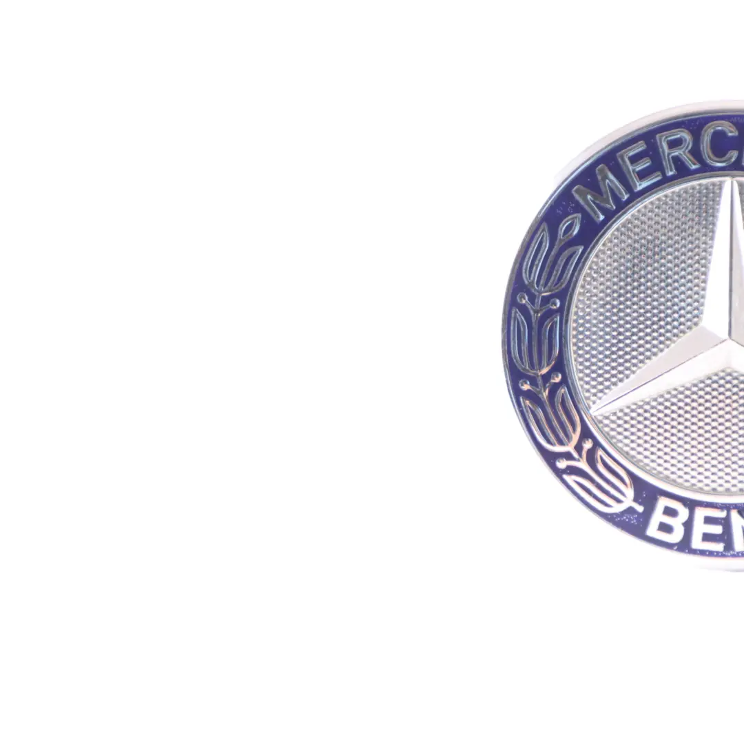 Mercedes W204 Distintivo anteriore Cappuccio Logo Emblema Nero - SKU A2048170616-2 - Numero di parte A2048170616