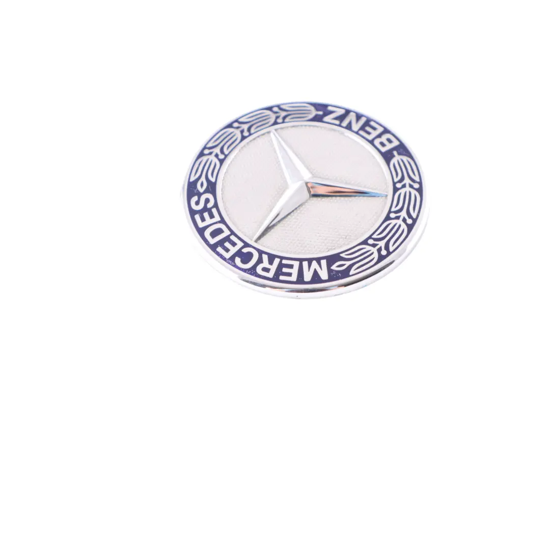 Mercedes W204 Distintivo anteriore Cappuccio Logo Emblema Nero - SKU A2048170616-2 - Numero di parte A2048170616