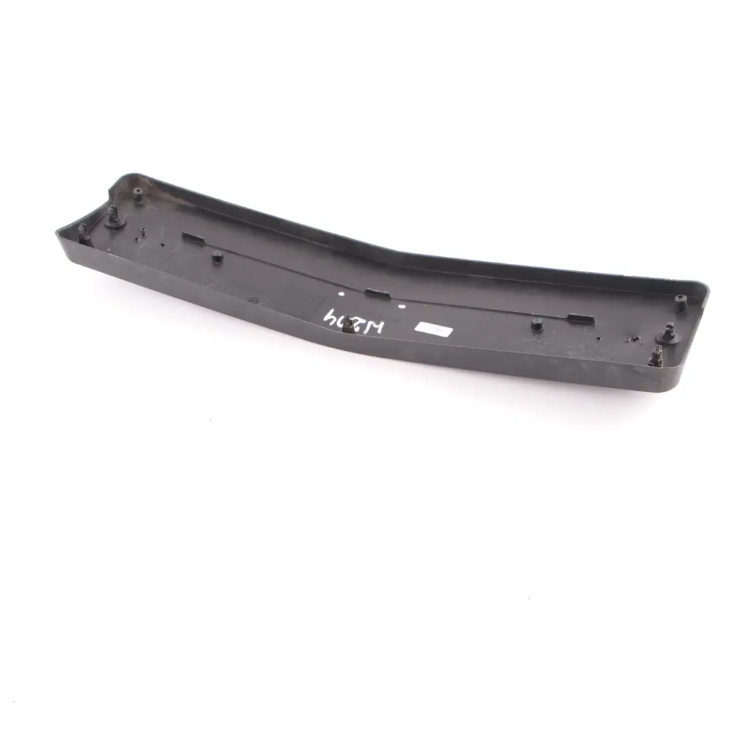Mercedes W204 paraurti anteriore portatarga montaggio - SKU A2048173278 - Numero di parte A2048173278