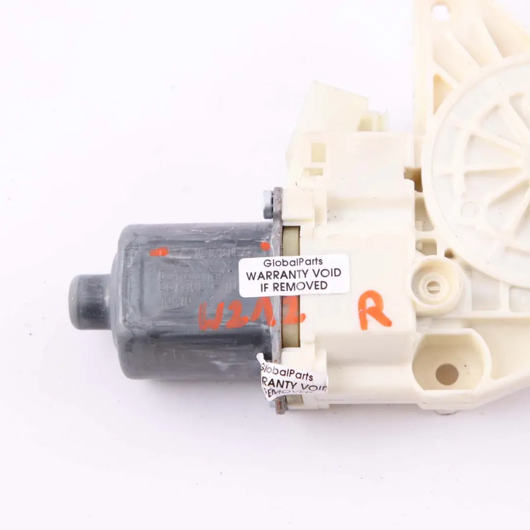 Elevalunas Trasero Derecho para Mercedes W204 W212 Motor con número de pieza A2048200642 Mercedes W204 W212 Motor Elevalunas Trasero Derecho - SKU A2048200642-1 - Número de pieza A2048200642