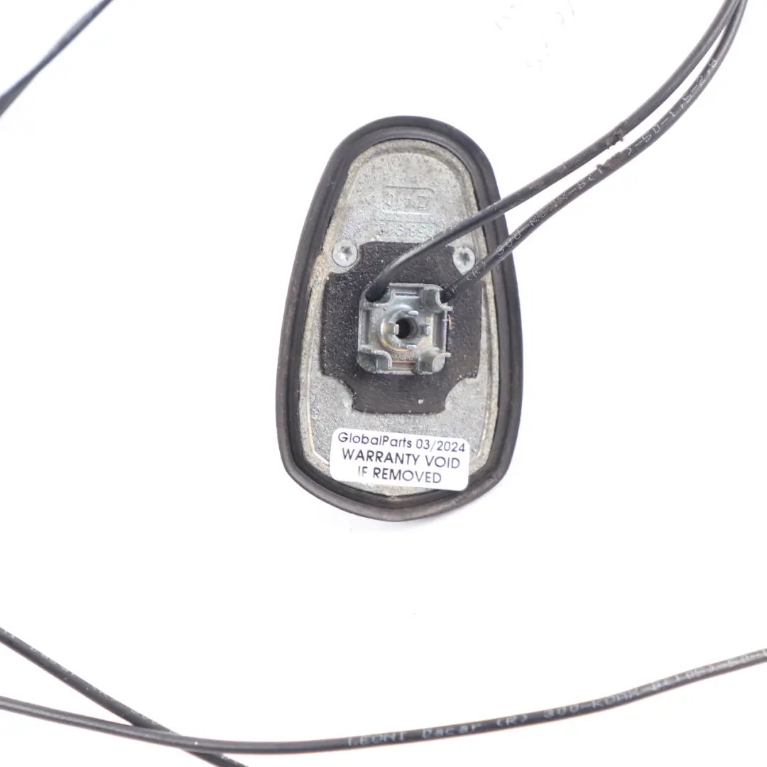 Roof Antenna Aerial Shark Fin Top Primed Black to Mercedes W204 with Part number A2048201675 Mercedes W204 Roof Antenna Aerial Shark Fin Top Primed Black - SKU A2048201675 - Part number A2048201675