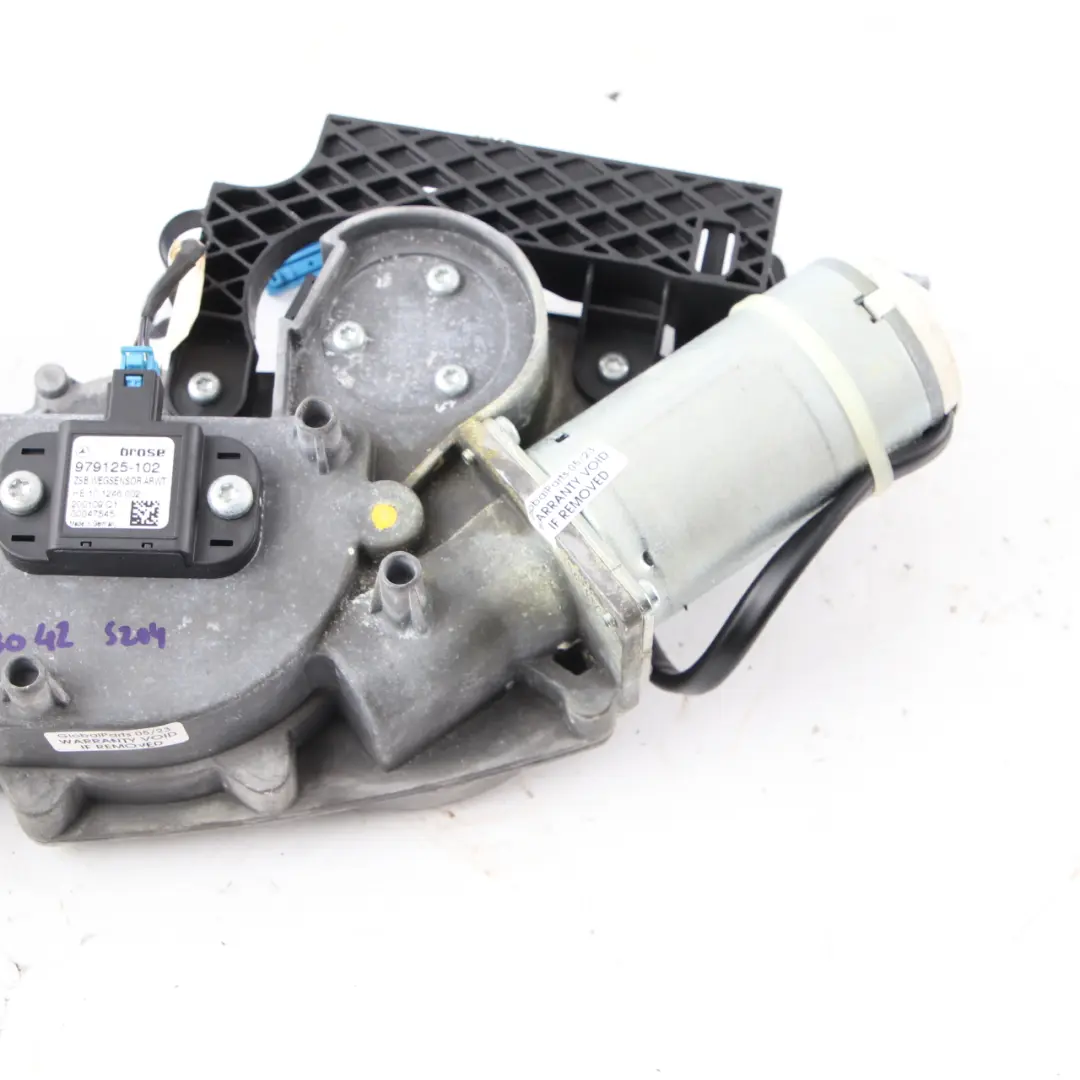 Mercedes W204 Touring Wiper Motor Rear Window Tailgate Actuator A2048202842 - SKU A2048203042 - Part number A2048203042