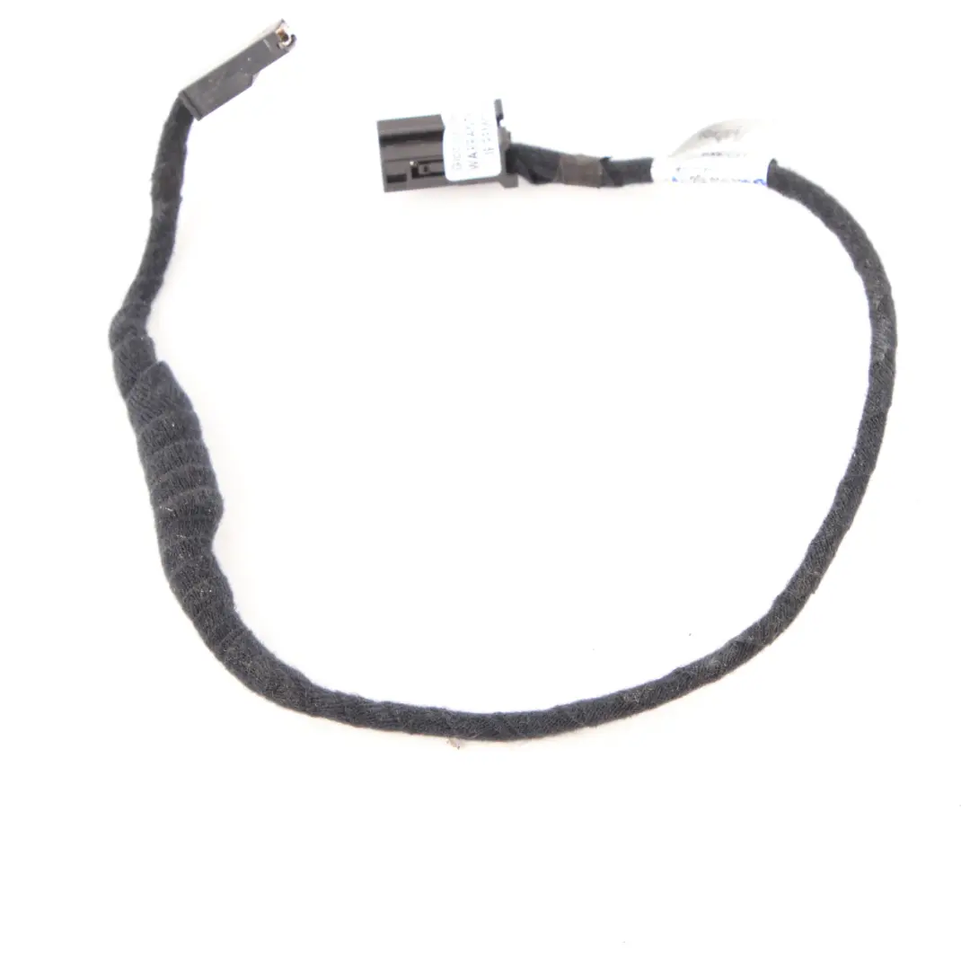 Antenna Cable Amplifier Wiring Harness to Mercedes W204 with Part number A2048203315 Mercedes W204 Antenna Cable Amplifier Wiring Harness - SKU A2048203315 - Part number A2048203315