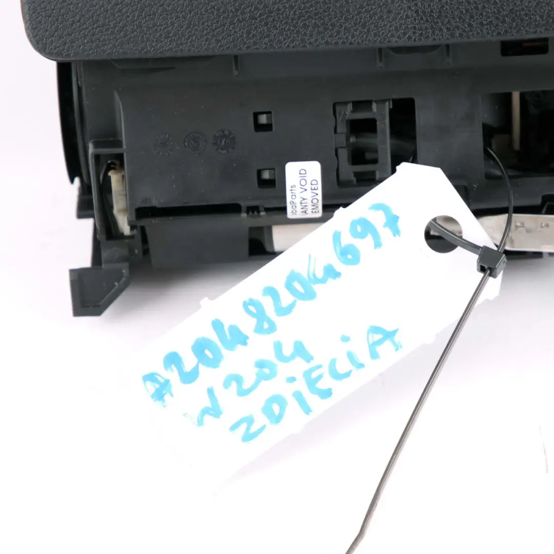Mercedes W204 Tableau de bord Navigation Ecran central Moniteur - SKU A2048204697 - Numéro de pièce A2048204697