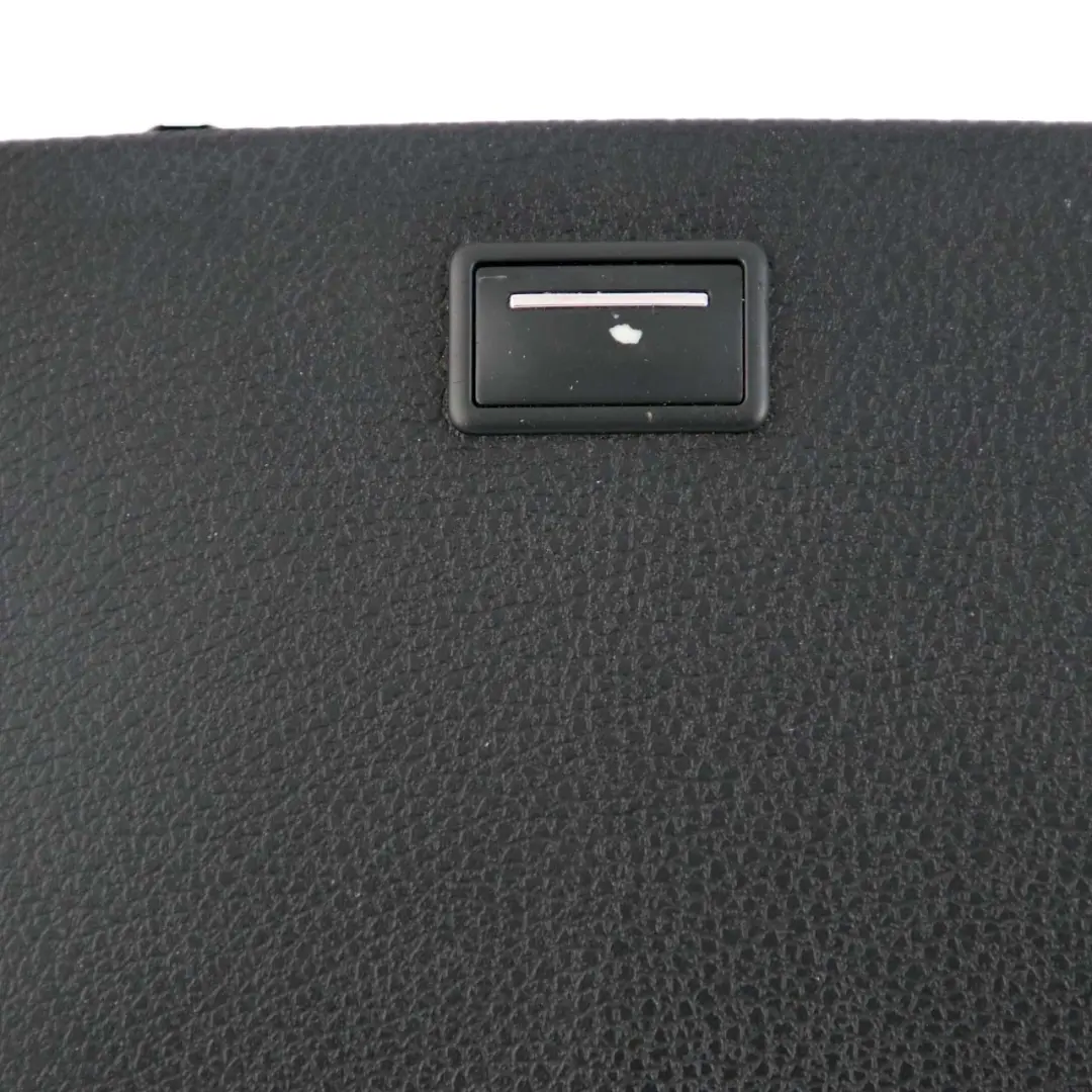 Mercedes W204 Tableau de bord Navigation Ecran central Moniteur - SKU A2048204697 - Numéro de pièce A2048204697