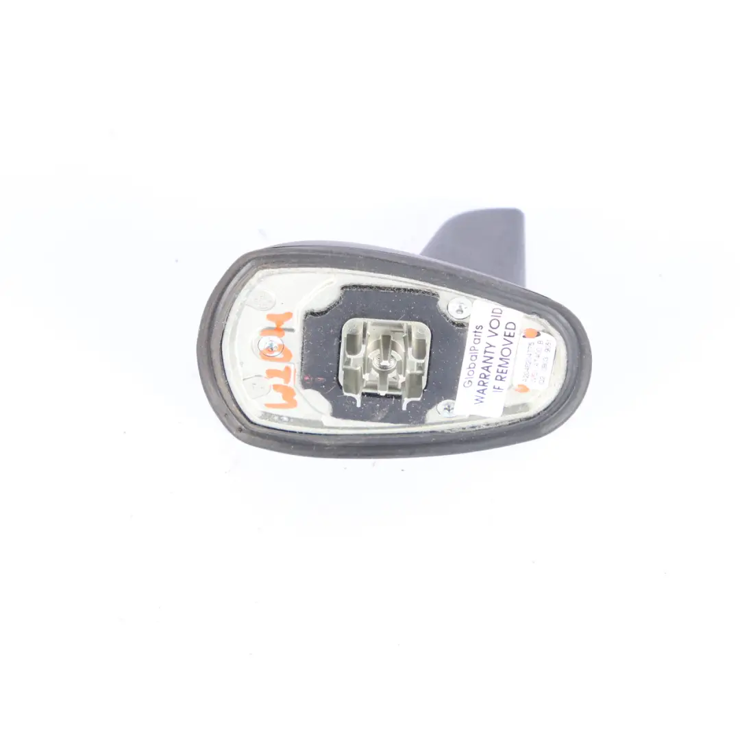 Antenna Da Tetto Shark Tetto Panoramico per Mercedes W204 con numero di parte A2048204775 Mercedes W204 Antenna Da Tetto Shark Tetto Panoramico - SKU A2048204775 - Numero di parte A2048204775