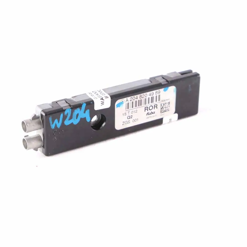 Antenna Amplifier Aerial Module Left N/S Top to Mercedes S204 Rear with Part number A2048204989 Mercedes S204 Rear Antenna Amplifier Aerial Module Left N/S Top - SKU A2048204989 - Part number A2048204989