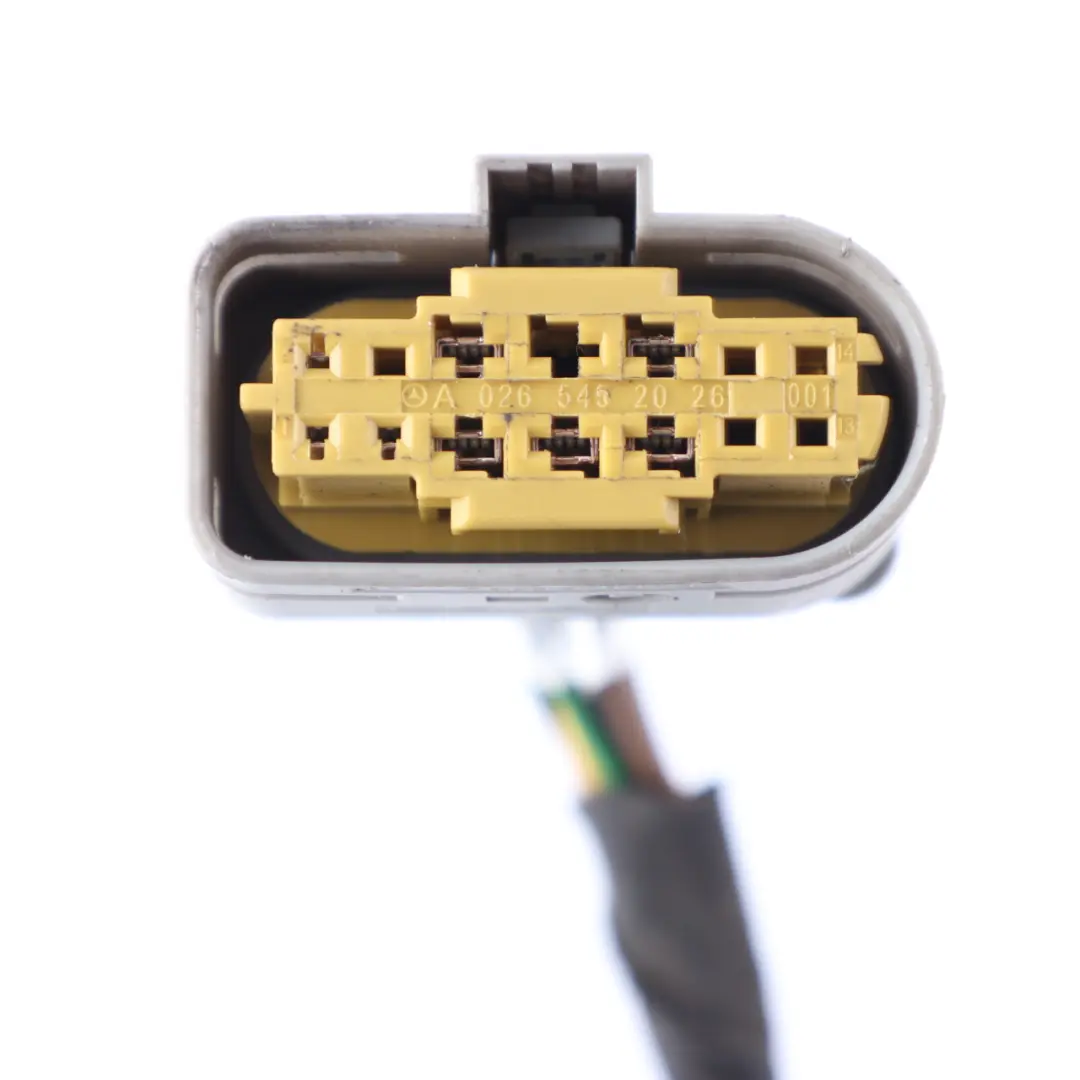 Headlamp Headlight Front Right O/S Plug Socket Wiring A0265452026 to Mercedes W204 with Part number A2048205259 Mercedes W204 Headlamp Headlight Front Right O/S Plug Socket Wiring A0265452026 - SKU A2048205259-2 - Part number A2048205259