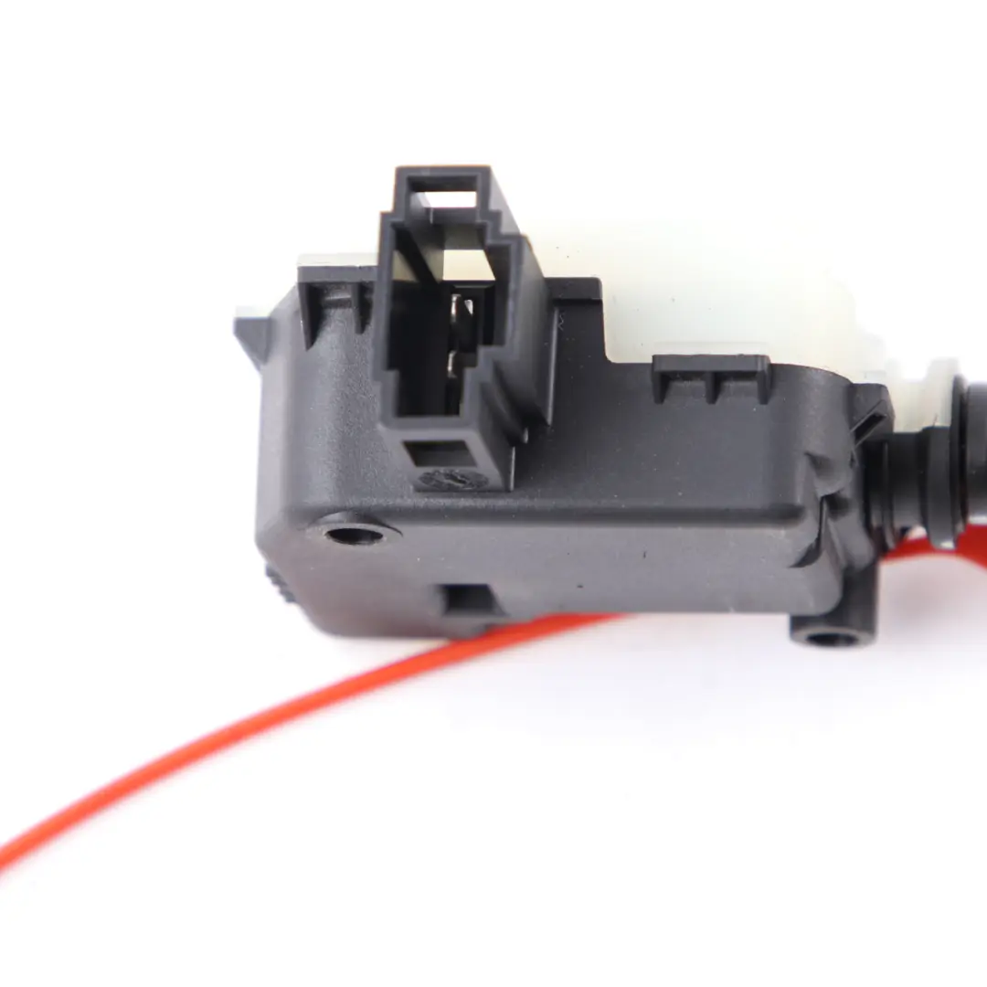 Mercedes W204 W207 W212 Motore attuatore rilascio sportello carburante - SKU A2048205397-1 - Numero di parte A2048205397