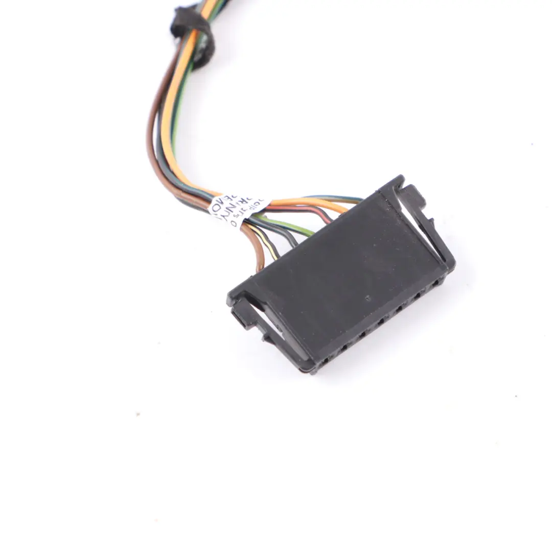 Mercedes W204 Sedán Luz Trasera Izquierda Enchufe Cableado A2115450328 - SKU A2048205464-2 - Número de pieza A2048205464