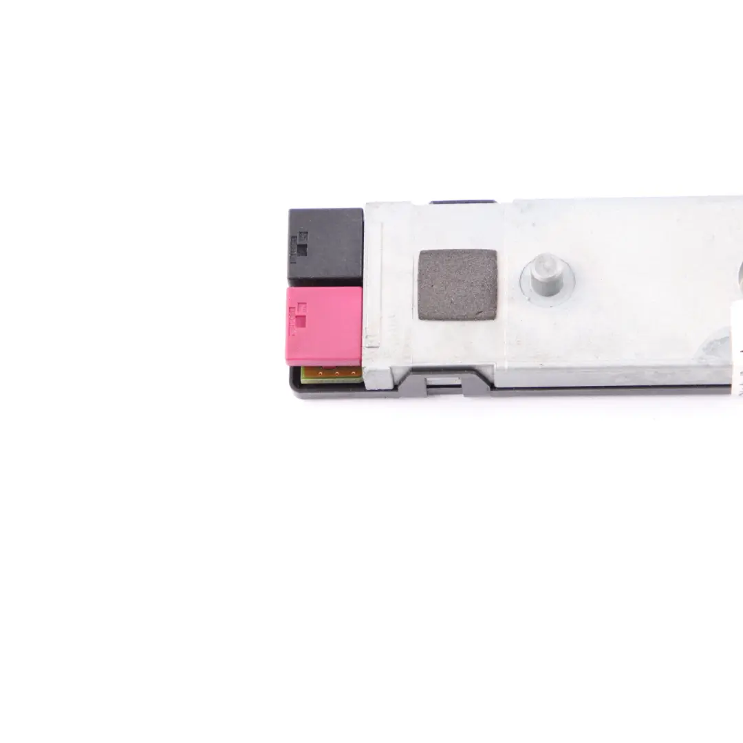 Mercedes S204 Antenna Amplifier Aerial Module Rear Right O/S Top - SKU A2048205589 - Part number A2048205589