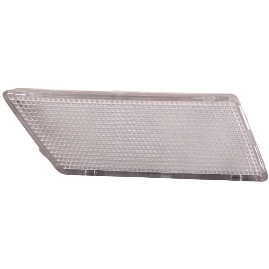 Luz Interior Trasera D-Pilar A2108204001 para Mercedes W210 W211 W212 con número de pieza A2048205601 Mercedes W210 W211 W212 Luz Interior Trasera D-Pilar A2108204001 - SKU A2048205601 - Número de pieza A2048205601