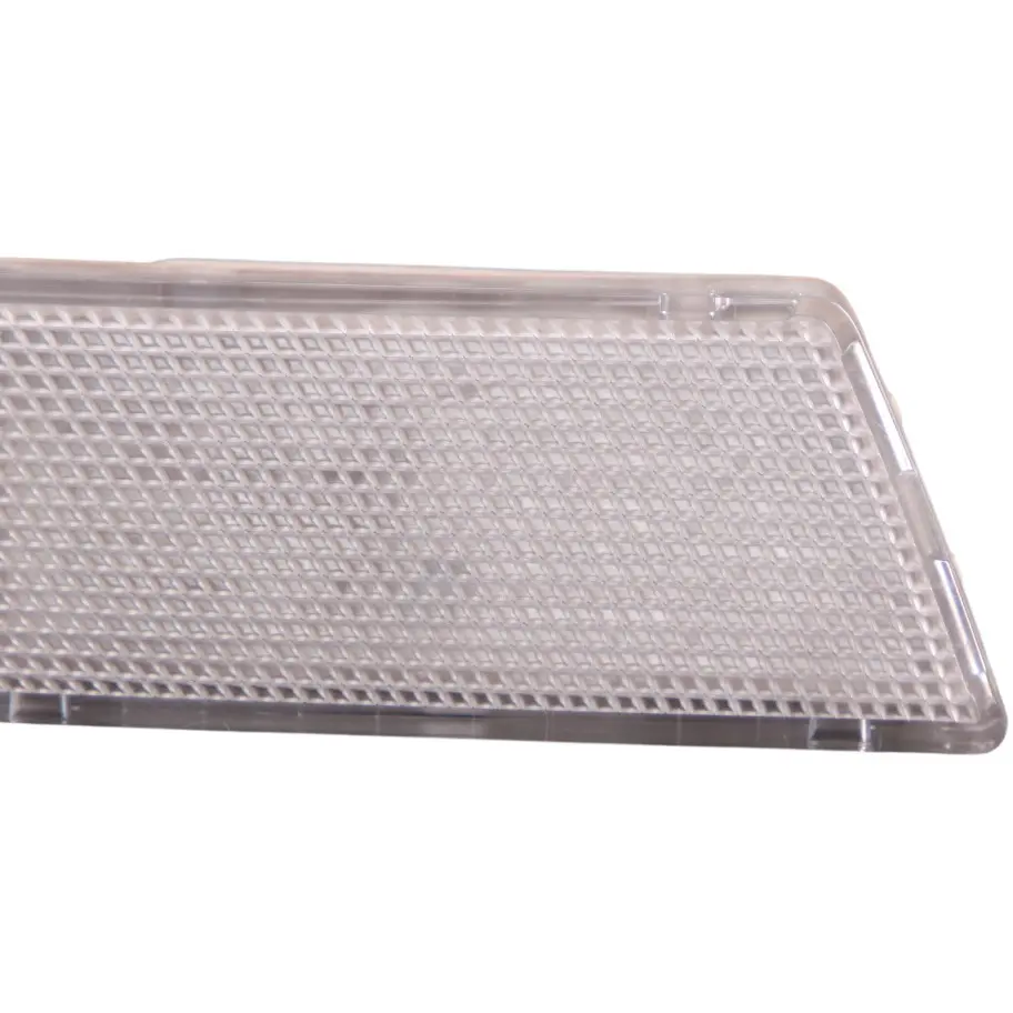 Luz Interior Trasera D-Pilar A2108204001 para Mercedes W210 W211 W212 con número de pieza A2048205601 Mercedes W210 W211 W212 Luz Interior Trasera D-Pilar A2108204001 - SKU A2048205601 - Número de pieza A2048205601