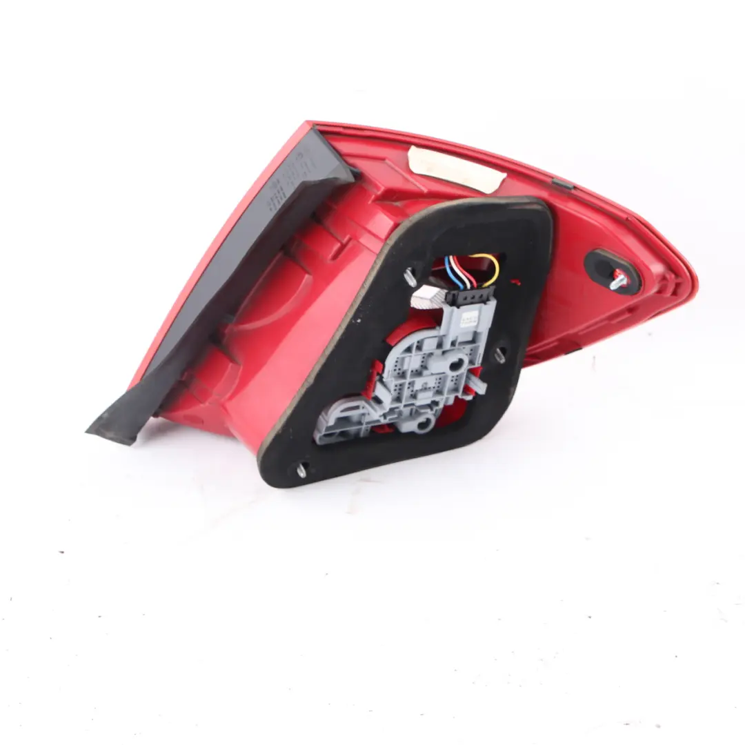 Mercedes W204 Estate Lámpara trasera lateral Luz trasera izquierda - SKU A2048206264 - Número de pieza A2048206264