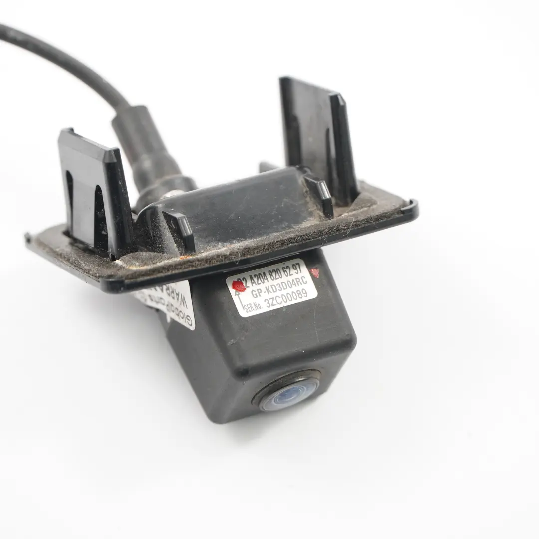 Telecamera posteriore Portellone del bagagliaio per Mercedes S204 con numero di parte A2048206297 Mercedes S204 Telecamera posteriore Portellone del bagagliaio - SKU A2048206297 - Numero di parte A2048206297