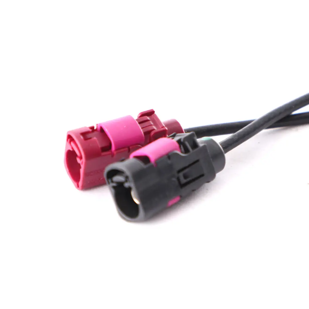  Antenna Da Tetto Mercedes W204 W212 Antenna Pinna Di Squalo Nero - SKU A2048206675-BLK - Numero di parte A2048206675