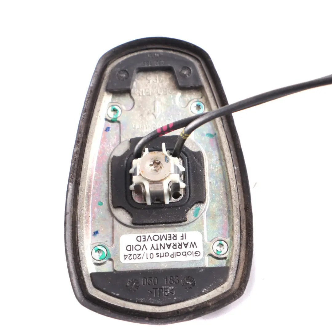 Mercedes W204 W212 Antena Dachowa Płetwa Rekina Czarna - SKU A2048206675-BLK - Numer Części A2048206675