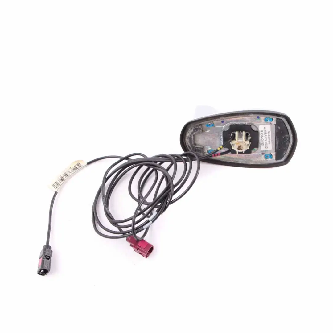 Antenne de toit Mercedes W204 W212 Requin Aérien Iridium Argent pour à propos du numéro de pièce A2048206675 Antenne de toit Mercedes W204 W212 Requin Aérien Iridium Argent - SKU A2048206675-IRS - Numéro de pièce A2048206675