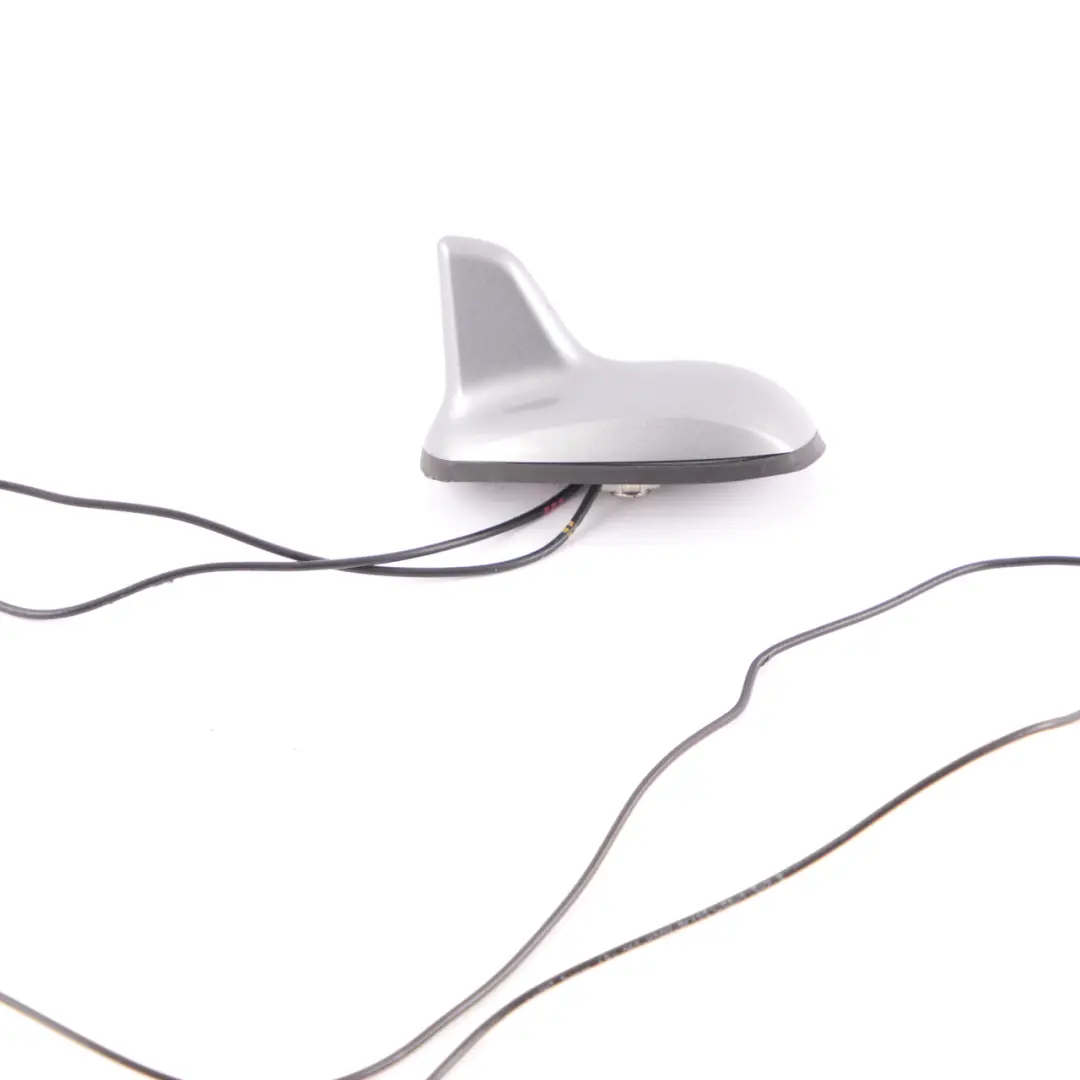 Roof Antenna Mercedes W204 W212 Aerial Shark Palladium Silver 792 to with Part number A2048206675 Roof Antenna Mercedes W204 W212 Aerial Shark Palladium Silver 792 - SKU A2048206675-PAL - Part number A2048206675