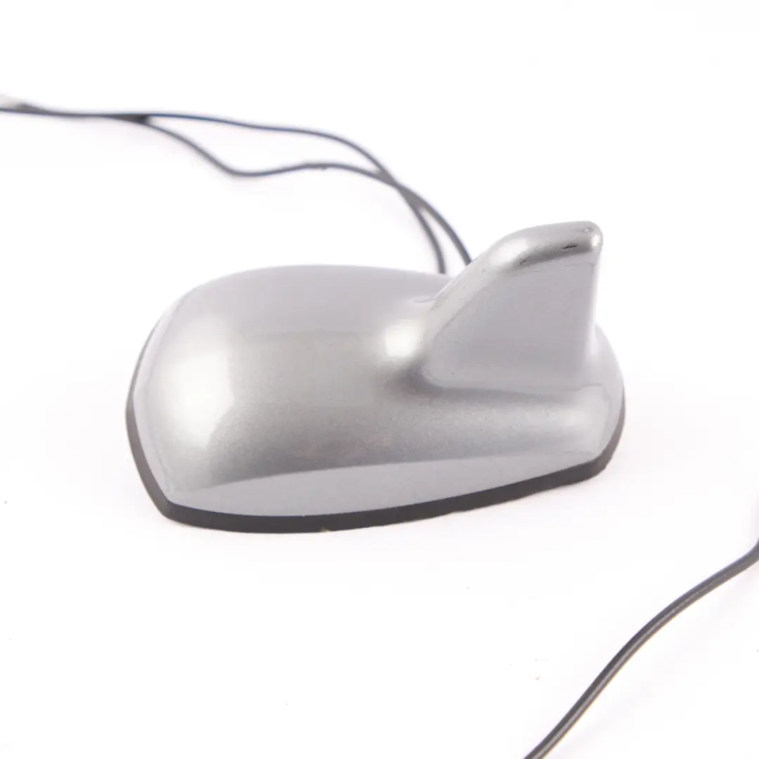 Roof Antenna Mercedes W204 W212 Aerial Shark Palladium Silver 792 to with Part number A2048206675 Roof Antenna Mercedes W204 W212 Aerial Shark Palladium Silver 792 - SKU A2048206675-PAL - Part number A2048206675
