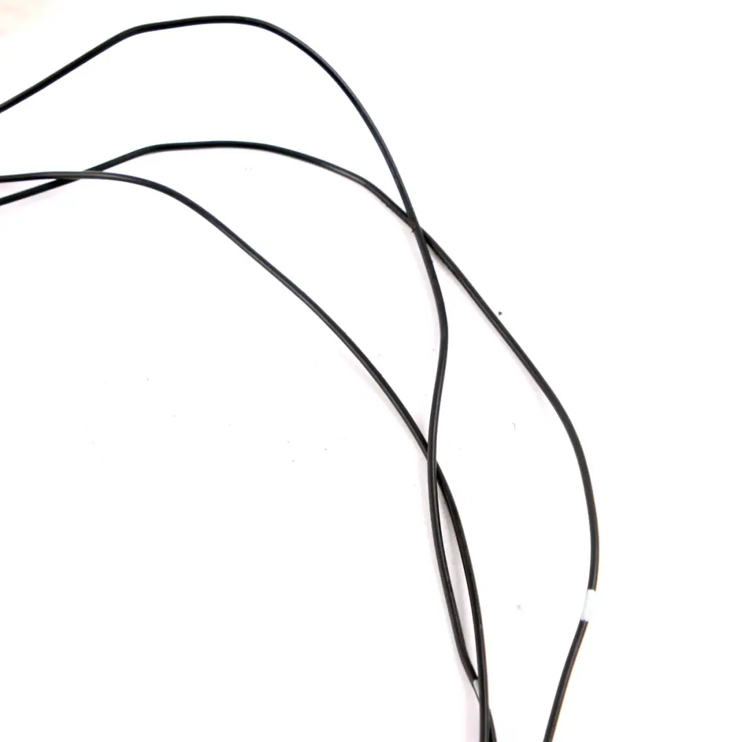 Mercedes-Benz C-Class W204 Roof Aerial Shark Fin Antenna DAB to with Part number A2048206875 Mercedes-Benz C-Class W204 Roof Aerial Shark Fin Antenna DAB - SKU A2048206875 - Part number A2048206875