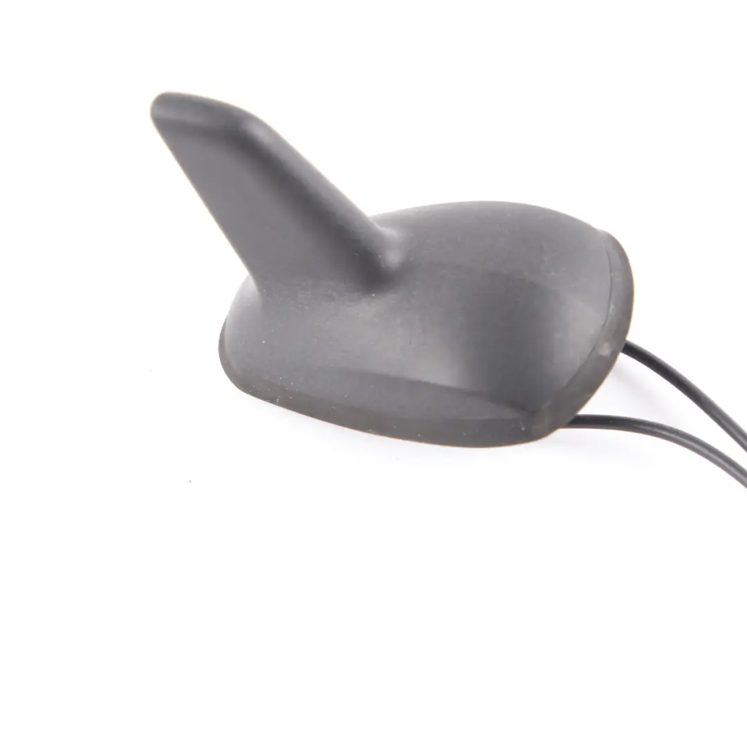 Mercedes W204 Estate Antenne de toit Antenne aérienne Shark Top - SKU A2048207075 - Numéro de pièce A2048207075