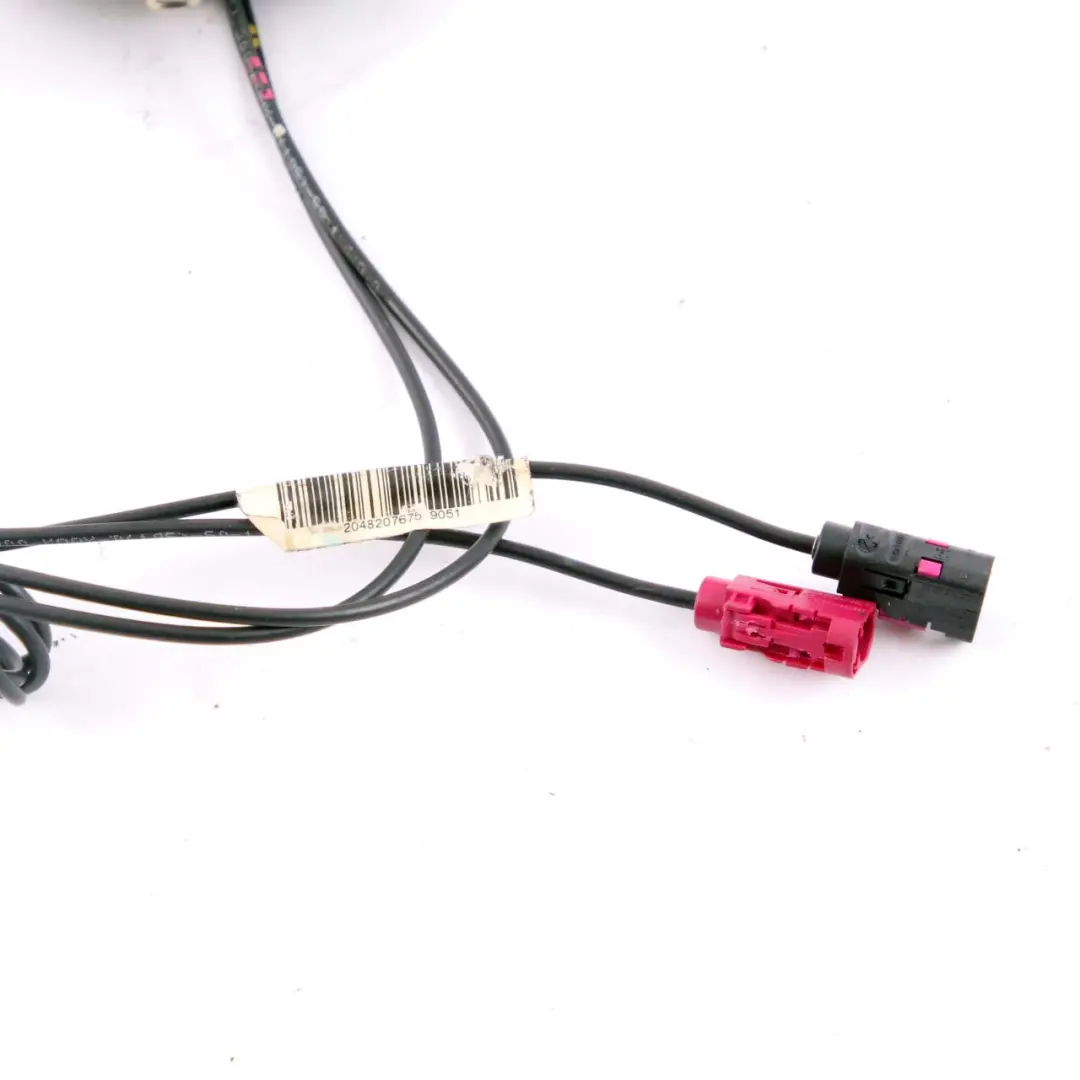 Mercedes W204 Antena de Techo Aleta de Tiburón C - SKU A2048207675 - Número de pieza A2048207675