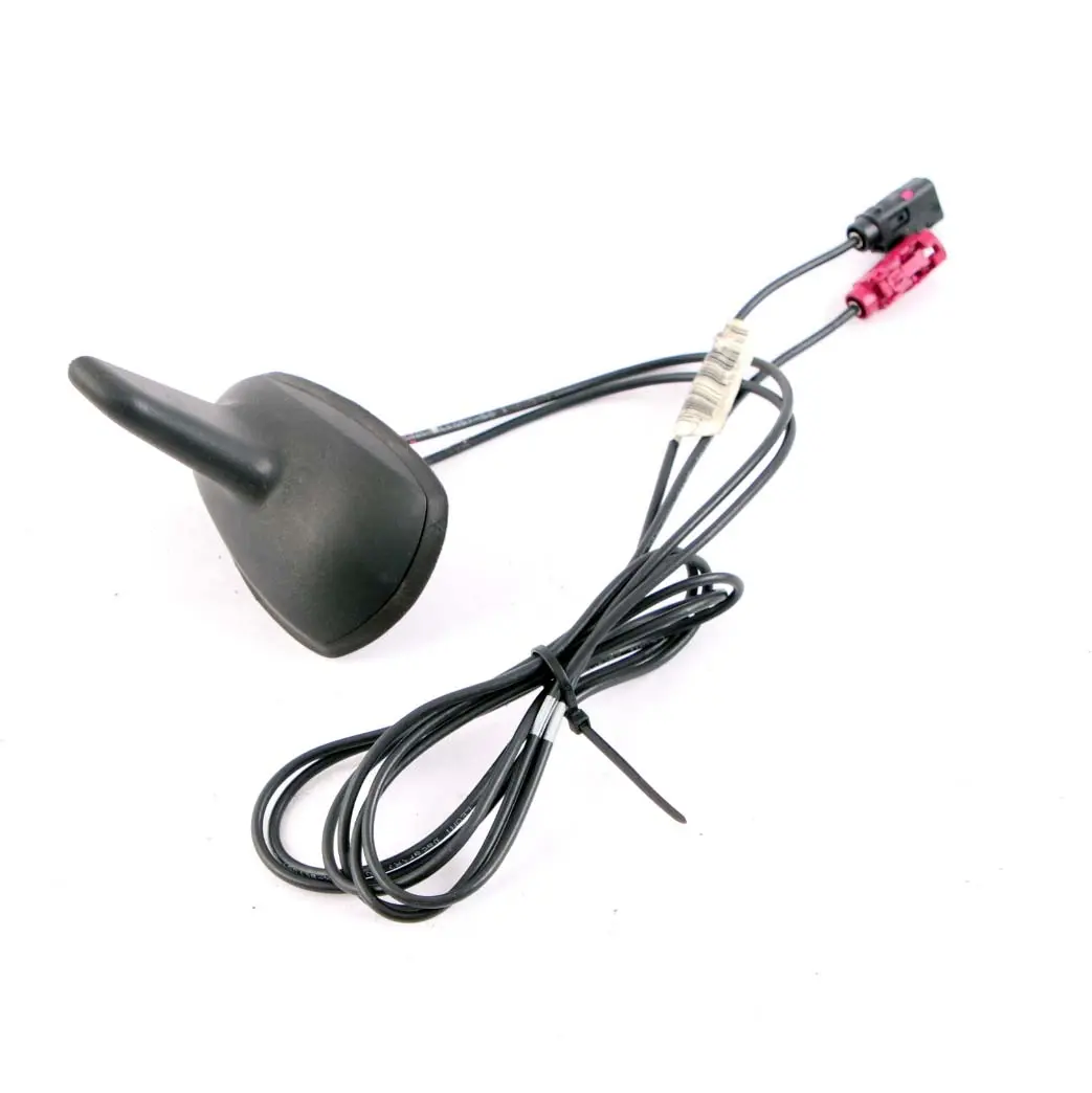 Mercedes W204 Antenna a tetto a pinna di squalo C - SKU A2048207675 - Numero di parte A2048207675