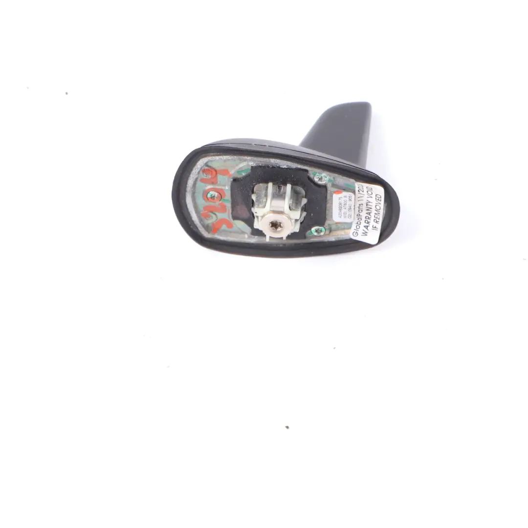Mercedes W204 Antenne toit Aileron de requin Top Primed Black - SKU A2048208175 - Numéro de pièce A2048208175