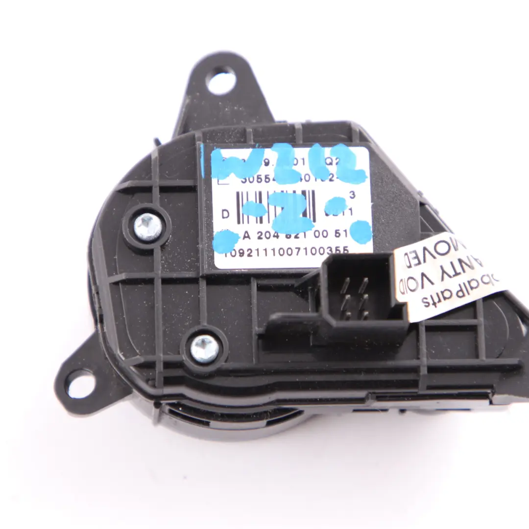 Mercedes W212 Commutateur Bouton De Volant Droit Noir Multifonction - SKU A2048210051 - Numéro de pièce A2048210051