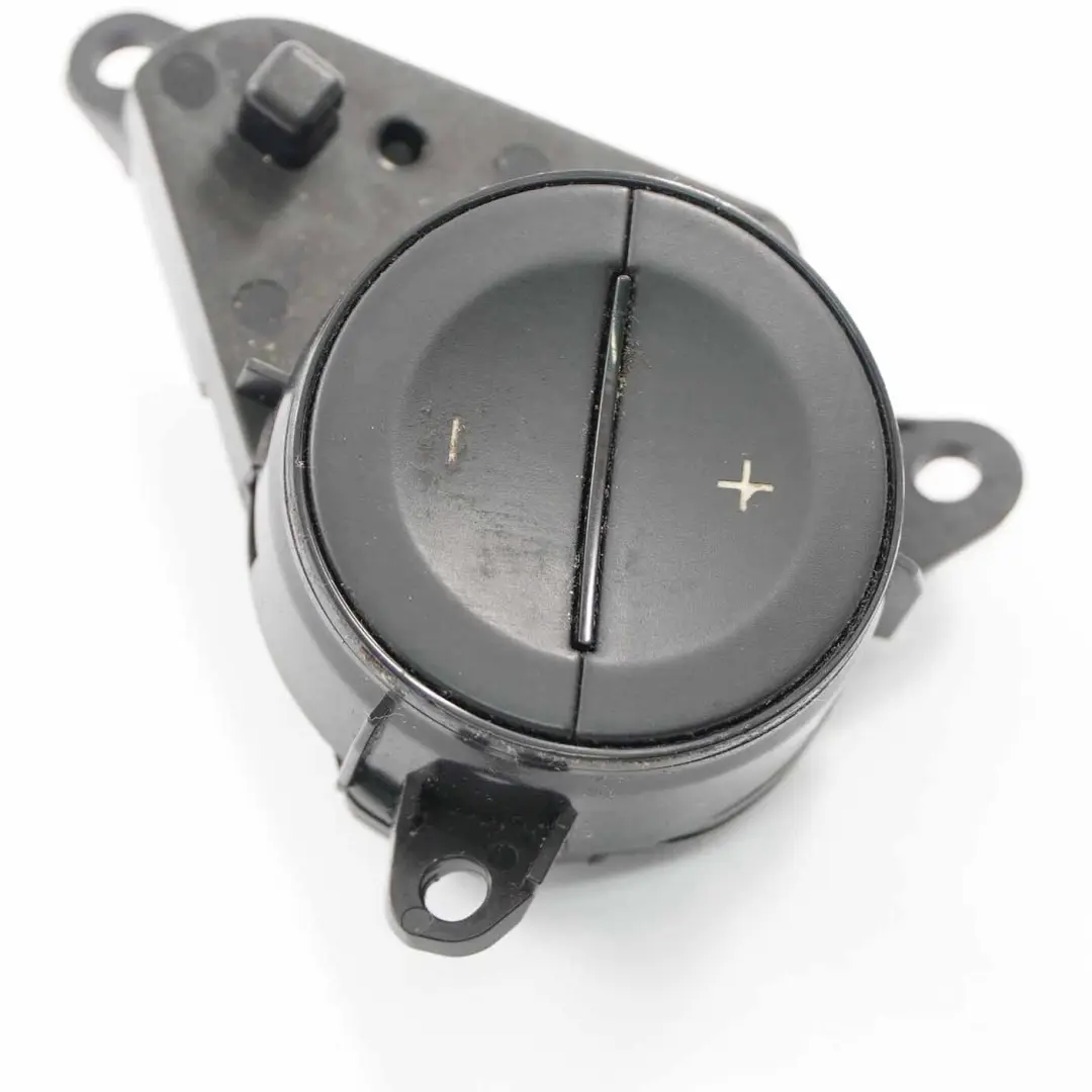 Przełącznik Przycisk Kierownicy do Mercedes W204 o numerze A2048210451 Mercedes W204 Przełącznik Przycisk Kierownicy - SKU A2048210451 - Numer Części A2048210451