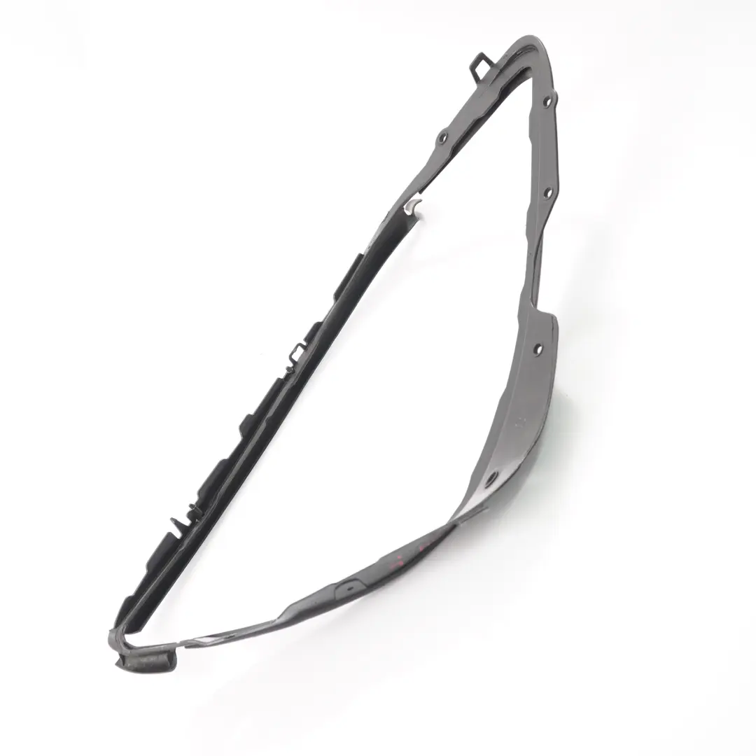 Joint de phare avant gauche Gasket pour Mercedes W204 à propos du numéro de pièce A2048260991 Mercedes W204 Joint de phare avant gauche Gasket - SKU A2048260991 - Numéro de pièce A2048260991