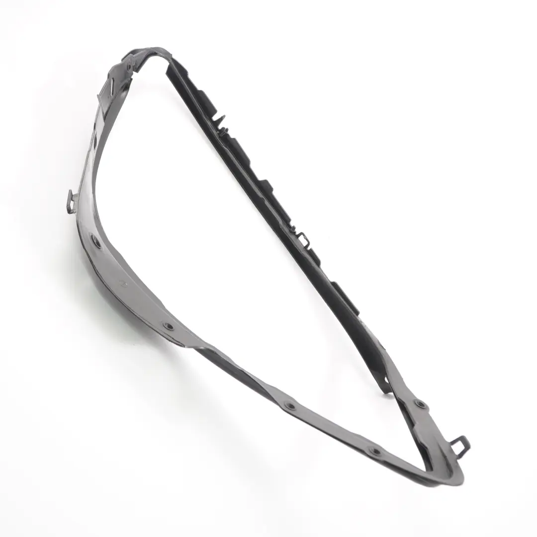 Joint de phare avant gauche Gasket pour Mercedes W204 à propos du numéro de pièce A2048260991 Mercedes W204 Joint de phare avant gauche Gasket - SKU A2048260991 - Numéro de pièce A2048260991