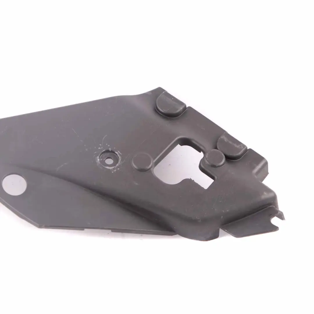 Mercedes W204 Scheinwerfer Blende Scheinwerfer Abdeckung Rechts - SKU A2048261424 - Teilenummer A2048261424