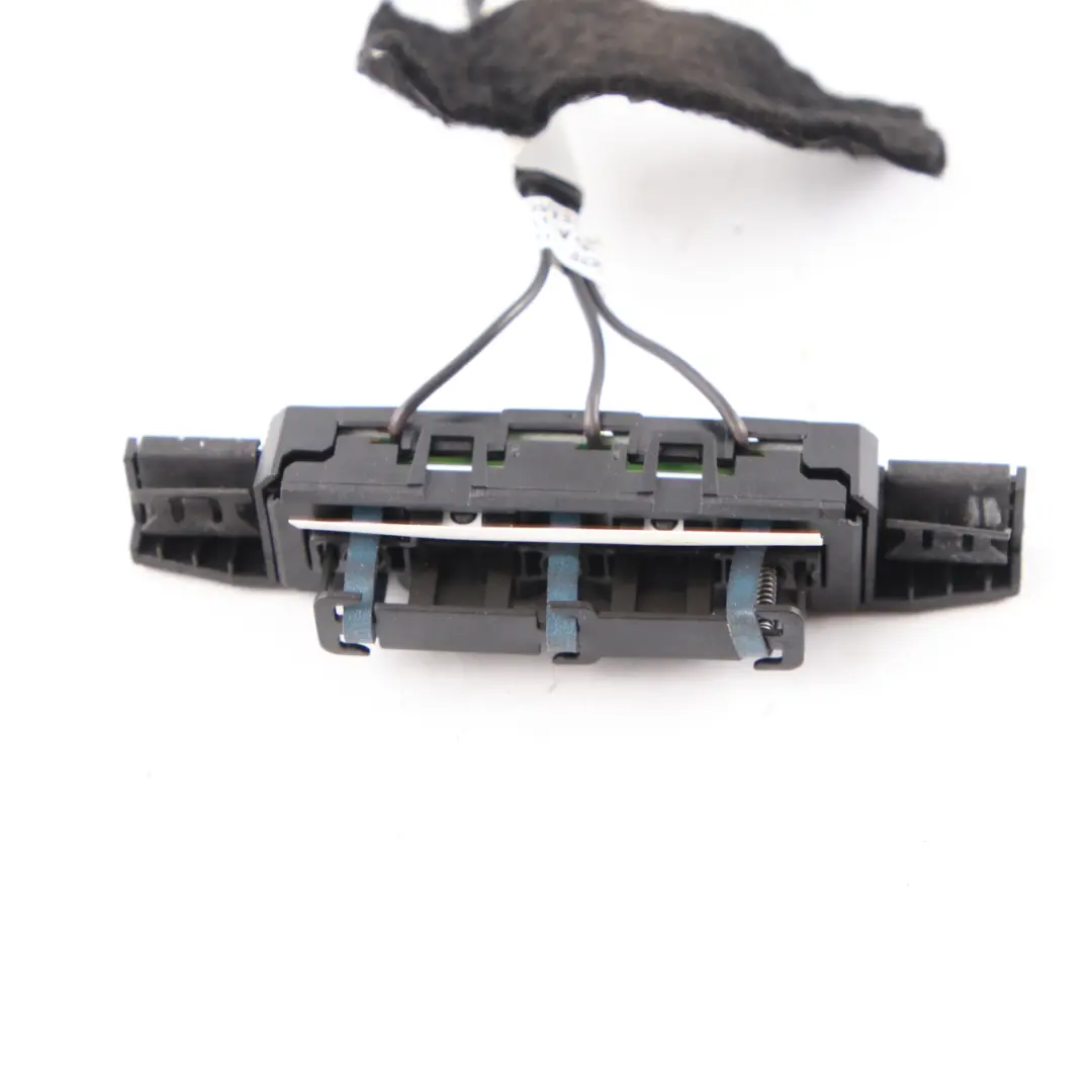 Mercedes W204 Antenne Aerienne Amplificateur contrôle - SKU A2048270348 - Numéro de pièce A2048270348