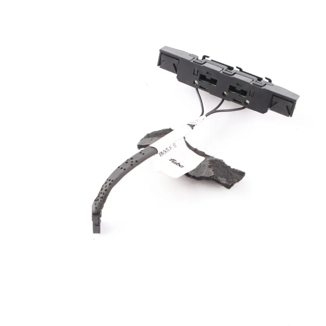 Mercedes W204 Antenne Aerienne Amplificateur contrôle - SKU A2048270348 - Numéro de pièce A2048270348