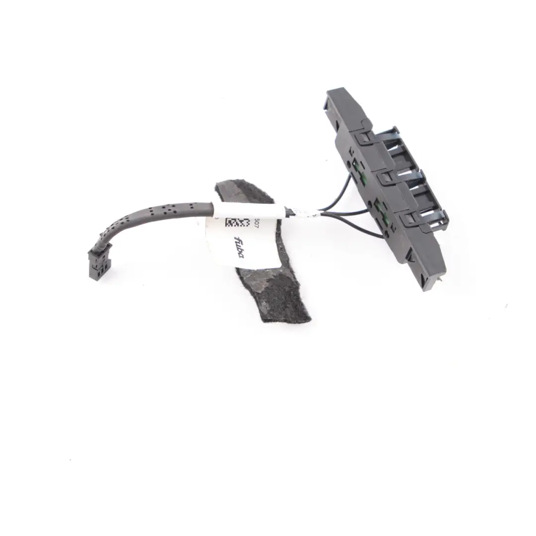 Mercedes W204 Antenna Antenna Amplificatore Booster Unità controllo - SKU A2048270348 - Numero di parte A2048270348