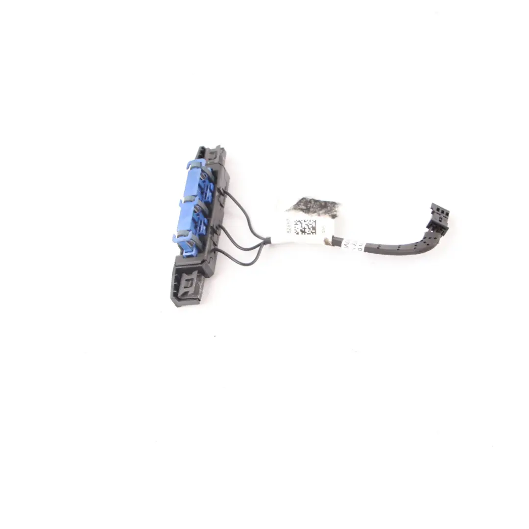 Mercedes W204 Antenna Amplifier Aerial Module Control Unit - SKU A2048270548 - Part number A2048270548