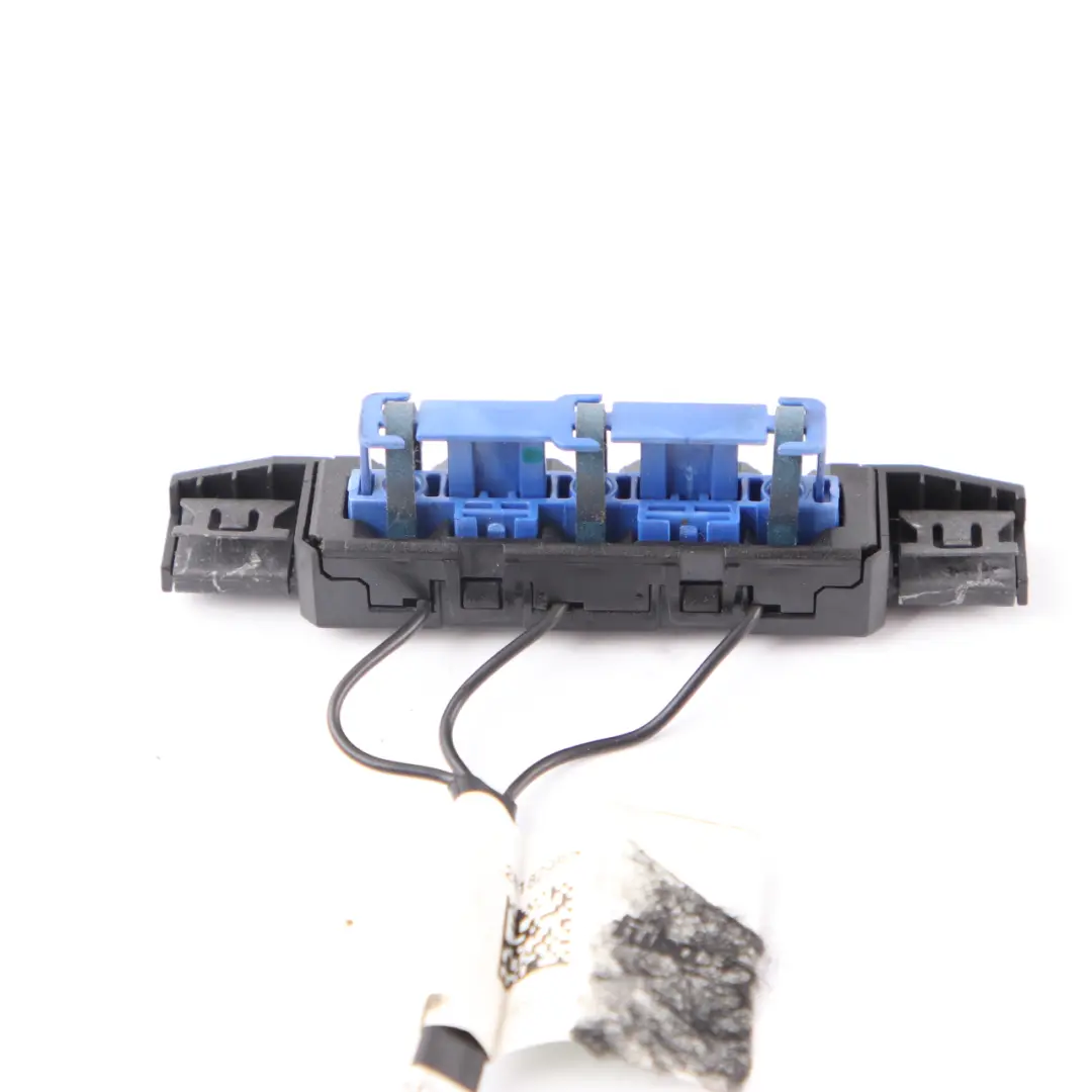 Wzmacniacz Anteny Moduł do Mercedes W204 o numerze A2048270548 Mercedes W204 Wzmacniacz Anteny Moduł - SKU A2048270548 - Numer Części A2048270548