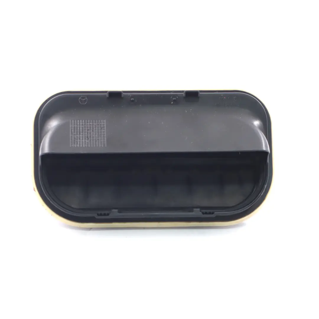 Évent d'air Mercedes W246 Trappe d'aération parechocs arrière droite pour à propos du numéro de pièce A2048300442 Évent d'air Mercedes W246 Trappe d'aération parechocs arrière droite - SKU A2048300442 - Numéro de pièce A2048300442