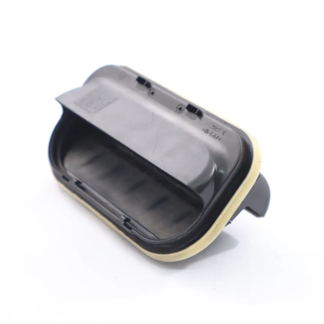 Vent Mercedes W246 Rear Bumper Vent Flap Right O/S to Air with Part number A2048300442 Air Vent Mercedes W246 Rear Bumper Vent Flap Right O/S - SKU A2048300442 - Part number A2048300442