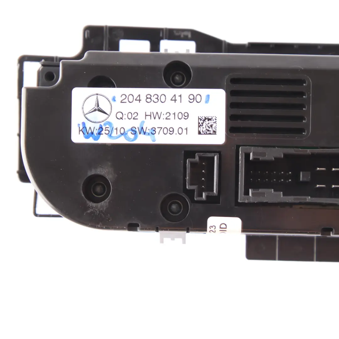 Unidad Aire Acondicionado Climatizador Interruptores para Mercedes W204 con número de pieza A2048304190 Mercedes W204 Unidad Aire Acondicionado Climatizador Interruptores - SKU A2048304190 - Número de pieza A2048304190