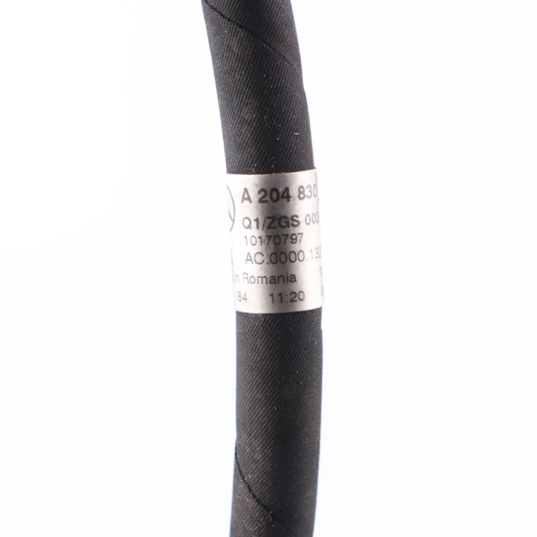 Conditioning Pipe Mercedes W204 W212 Refrigerant A/C Hose Line to Air with Part number A2048304715 Air Conditioning Pipe Mercedes W204 W212 Refrigerant A/C Hose Line - SKU A2048304715 - Part number A2048304715