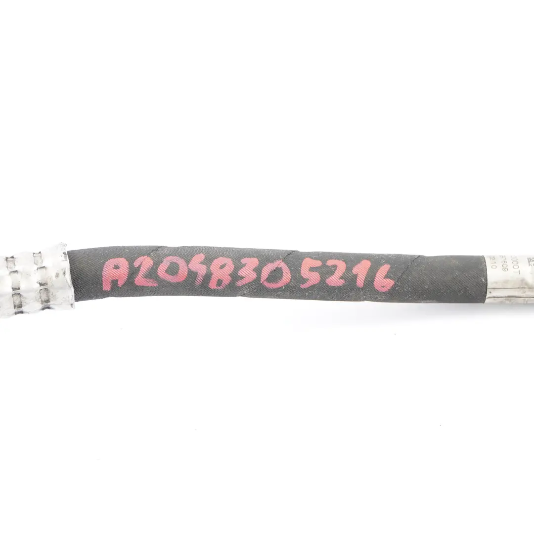 Tubo flessibile refrigerante Mercedes W204 W212 linea condensatore per con numero di parte A2048305216 Tubo flessibile refrigerante Mercedes W204 W212 linea condensatore - SKU A2048305216 - Numero di parte A2048305216