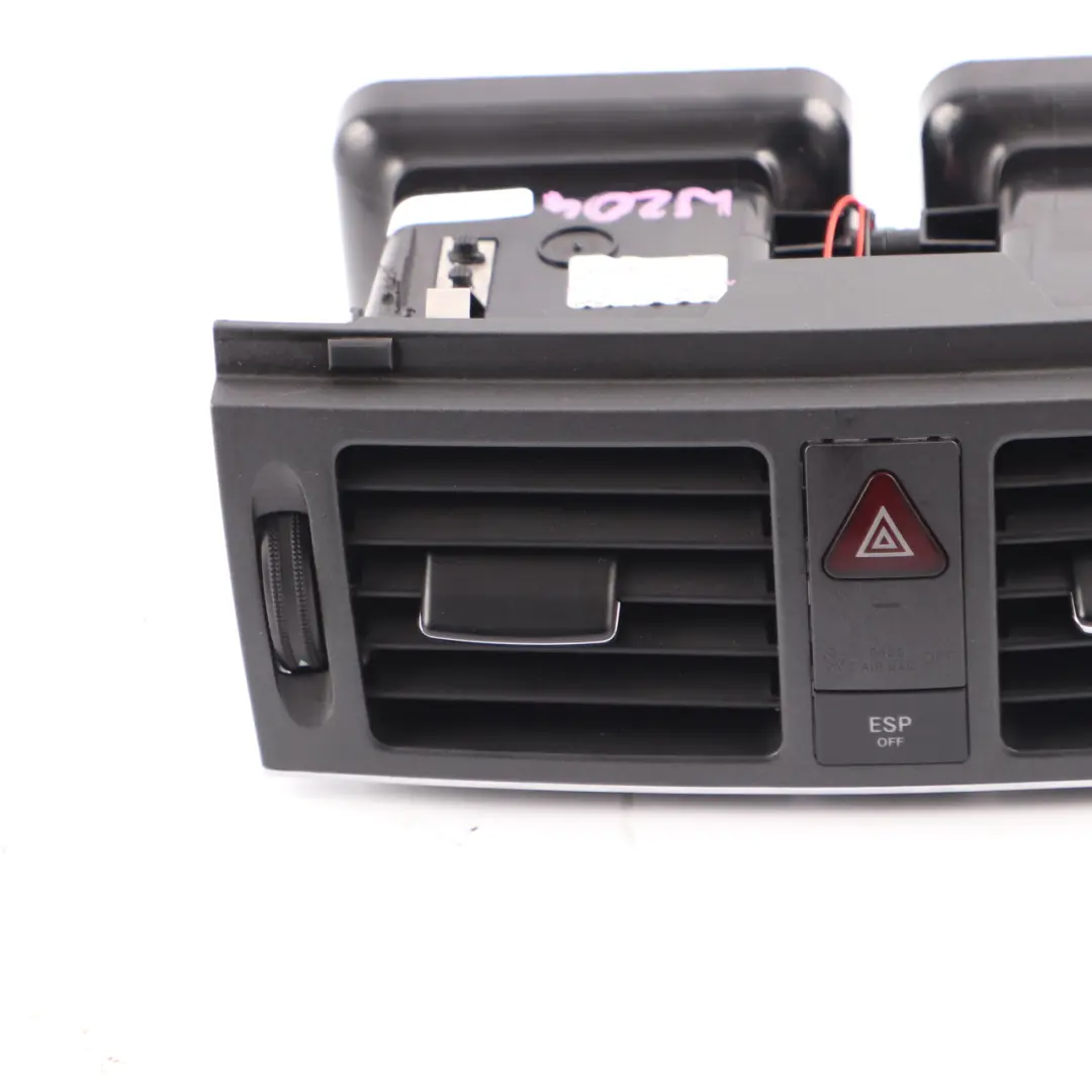 Armaturenbrett Mitte Air Vent Düse Hazard Schalter für Mercedes W204 mit Teilenummer A2048305754 Mercedes W204 Armaturenbrett Mitte Air Vent Düse Hazard Schalter - SKU A2048305754 - Teilenummer A2048305754
