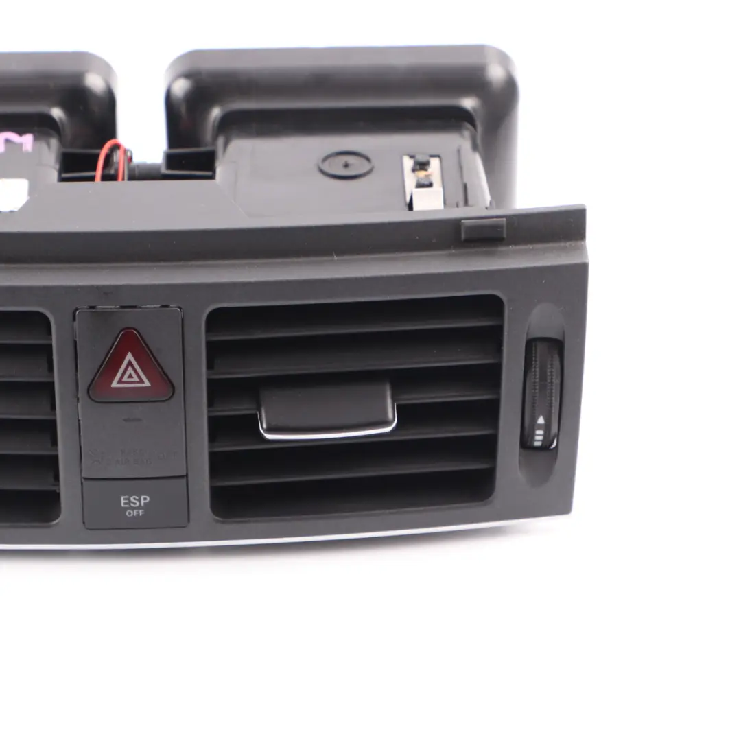 Mercedes W204 Salpicadero Central Rejilla Ventilación Interruptor - SKU A2048305754 - Número de pieza A2048305754
